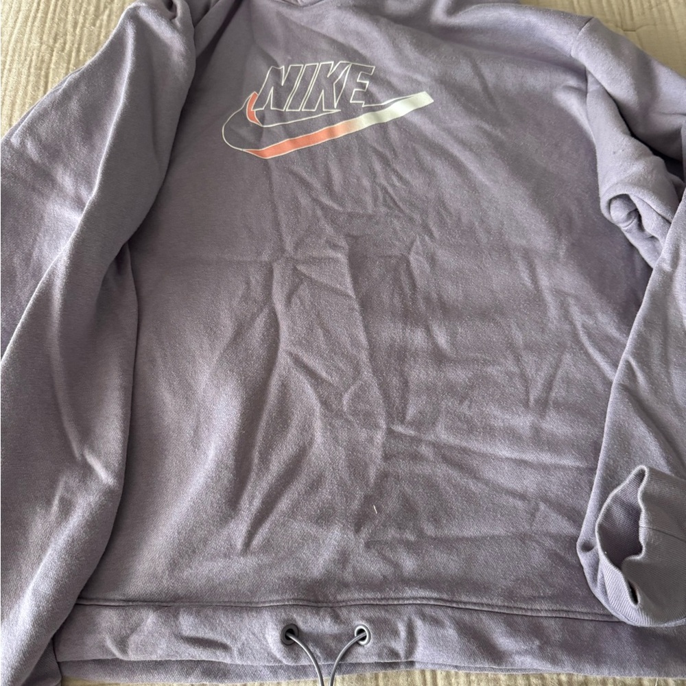 Nike Lavender Crewneck Sweatshirt with Gradient Swoosh